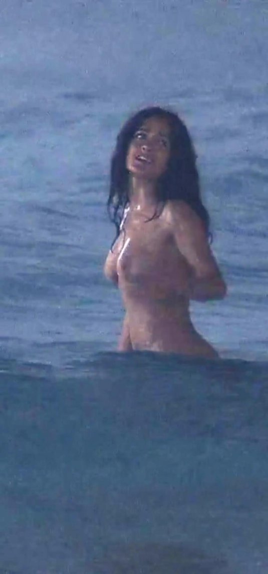 Голая сальма хайек