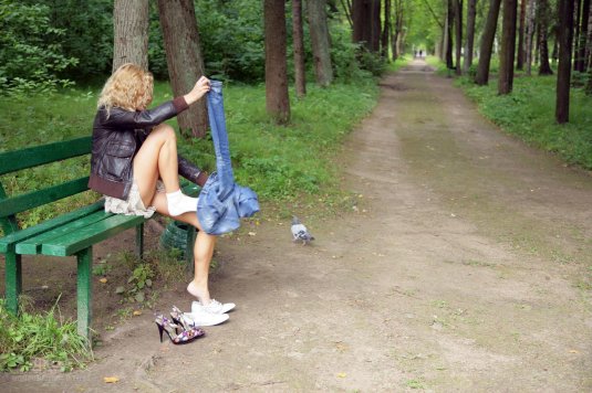 Эксгибиционистка маленькая