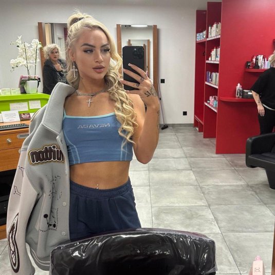 Алиша леманн футболистки швейцарии