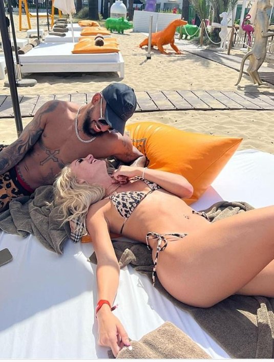 Новая девушка тимати