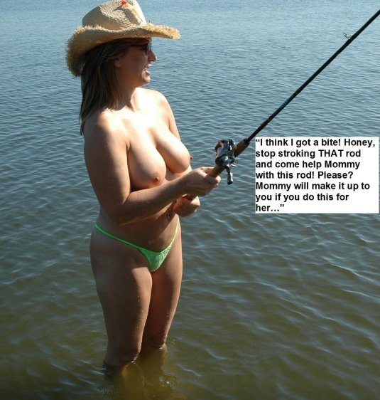 Голые женщины на рыбалке