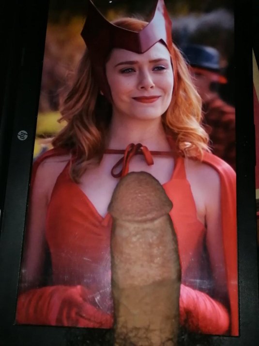 Elizabeth olsen scarlet witch