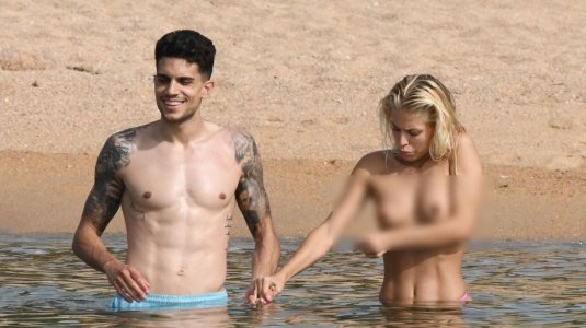 Жена мауро икарди