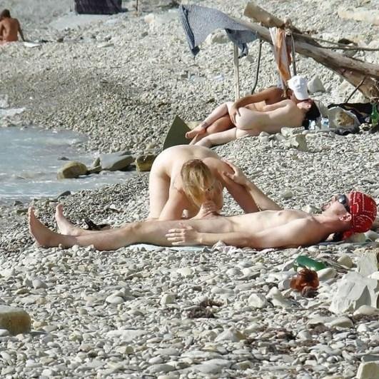 Секс на пляж