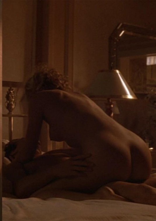 Голая шерон стоун