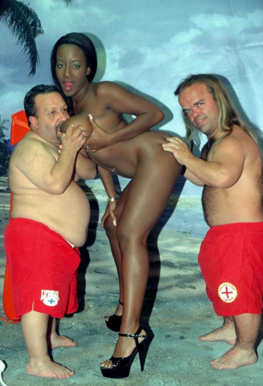 Смешной карлик