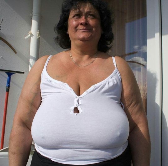 Старушки с огромными грудями