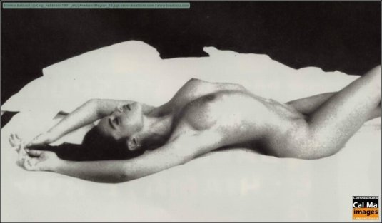 Моника белуччи беременная ню