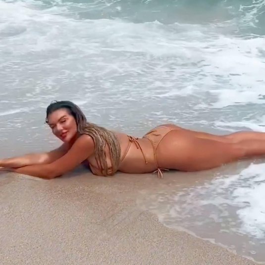 Анна седокова в купальнике