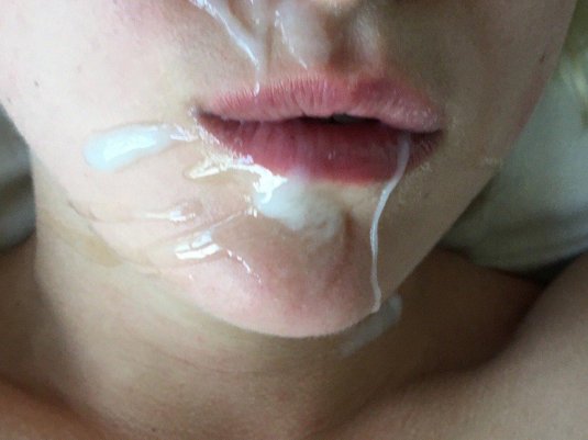 Сперма губы