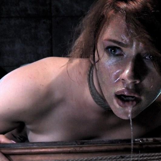 Голая скарлетт йоханссон мстители