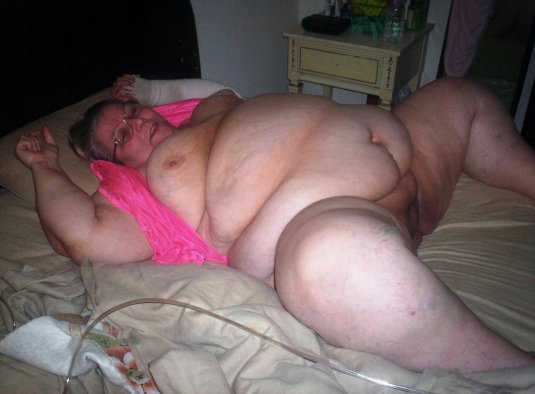 Пьяные голые толстые бабы