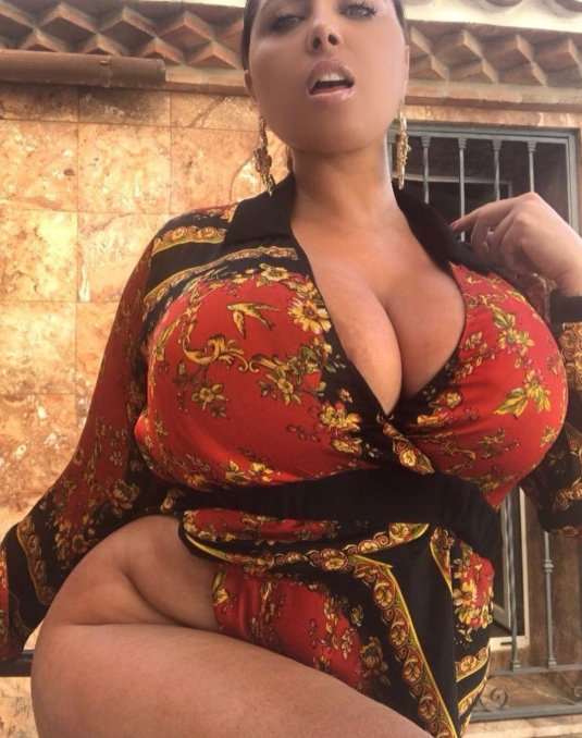 Большая сиська