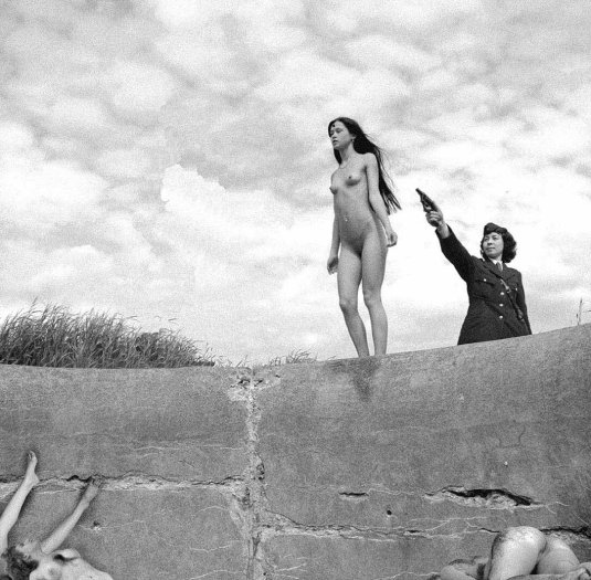 Обнажение перед казнью