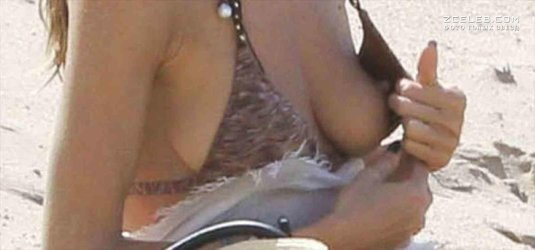 Засвет сисек