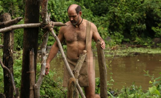 Голые и напуганные