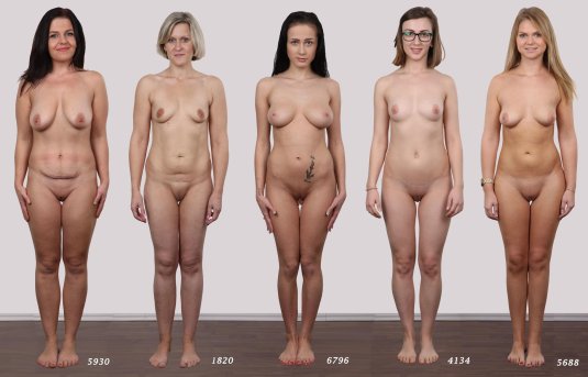 Голые женщины разного возраста