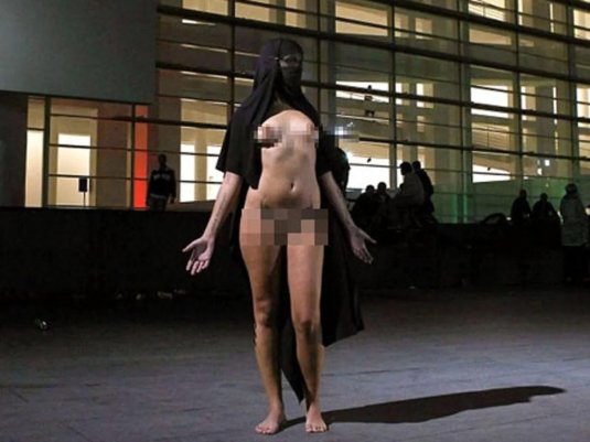 Модели в хиджабе