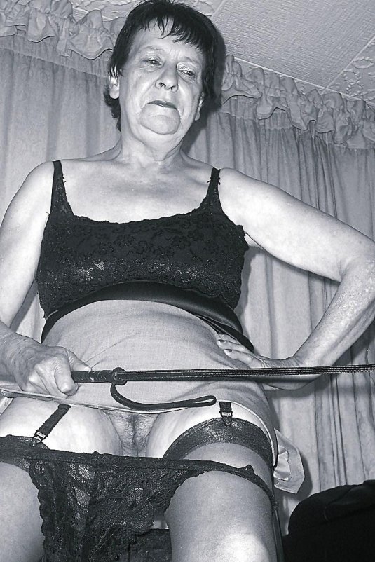 Раздетые ретро бабушки