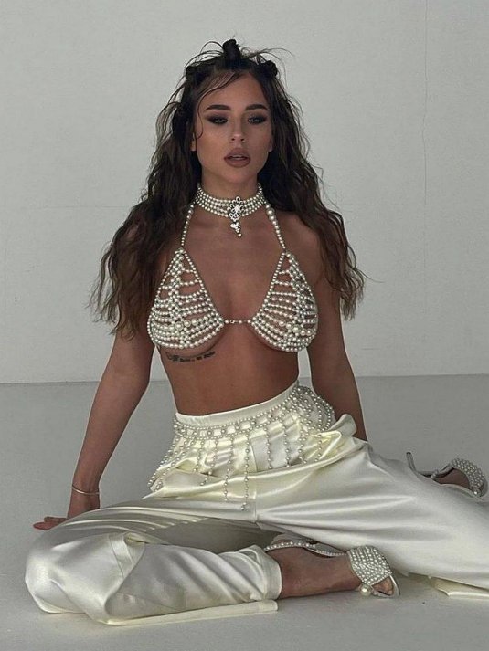 Адель вейгель слив