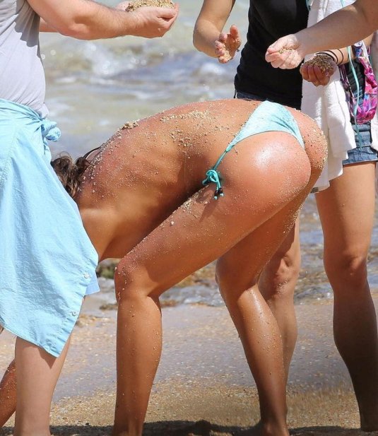 Попа ирины шейк