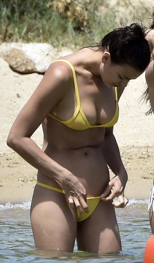 Ирина шейк zasvet