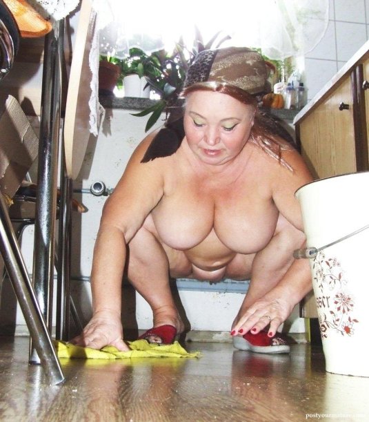 Писсинг бабушки из соцсетей