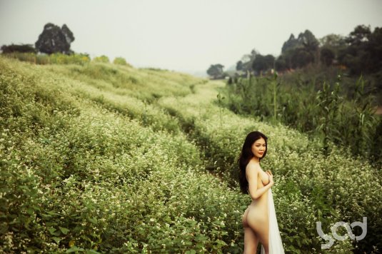 Голые вьетнамские девушки