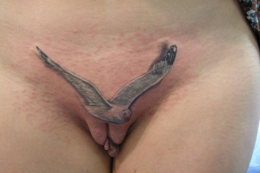 Интимная татуировка