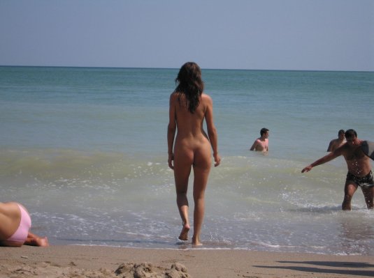 Девочки с нудисткого пляжа