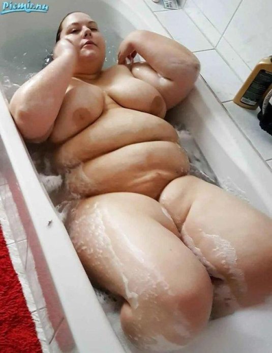 Сексуальная толстушка