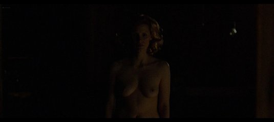 Обнаженная актриса