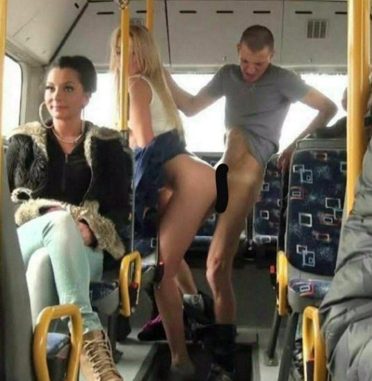 Анал в автобусе