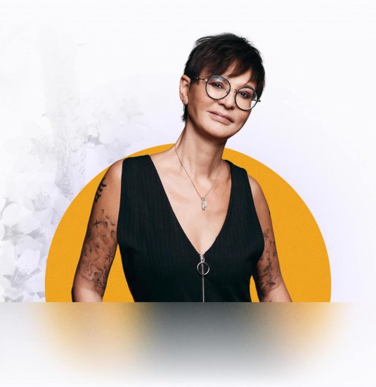 Ирина хакамада