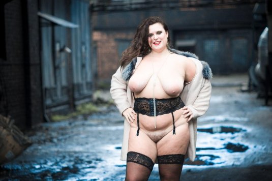 Алексис фентон плюс сайз голая