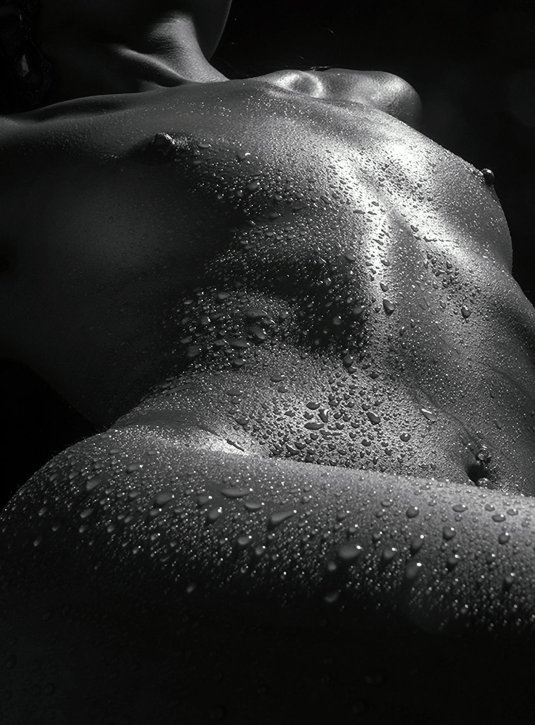 Капли на теле