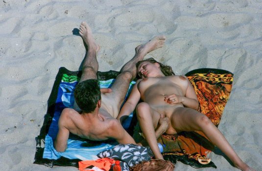 Секс на пляж