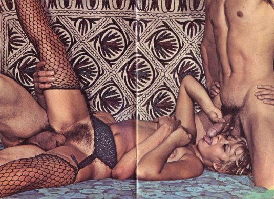 Ретро порнография групповых