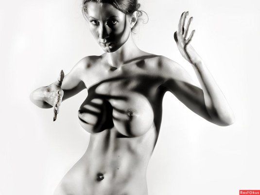 Андрей войцехов модель елизавета ню