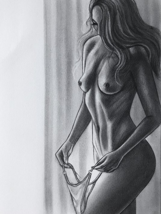 Женщина карандашом