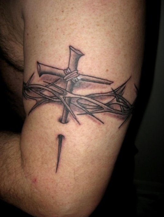 Крест тату