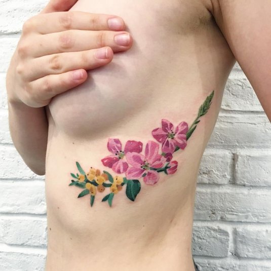 Нежное тату