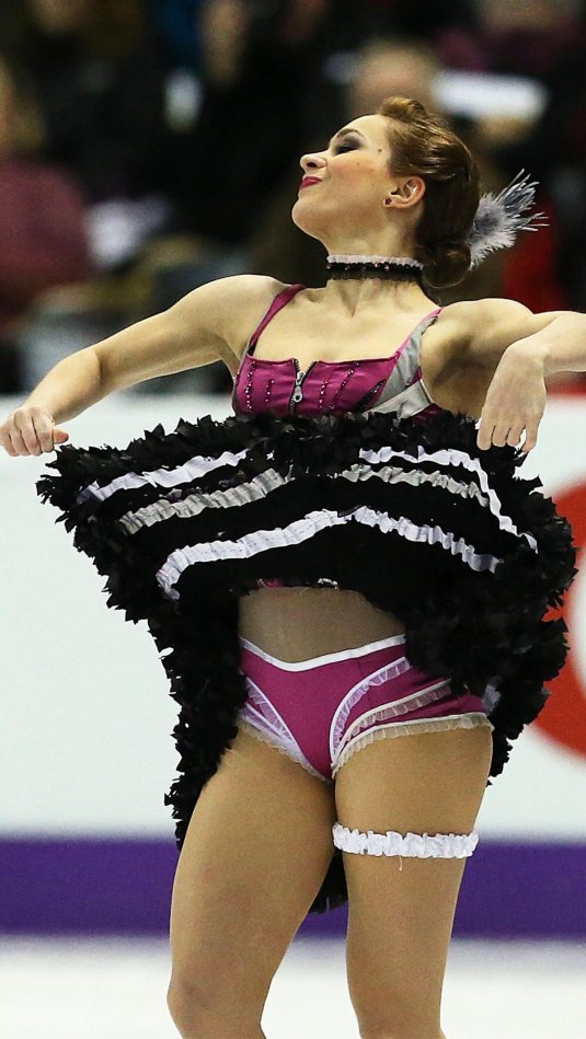 Натали пешала фигуристка