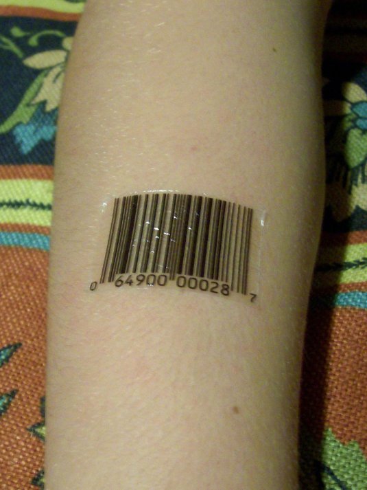 Штрих код тату
