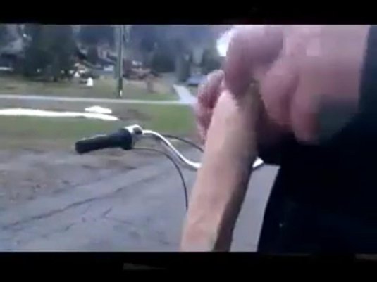 Велосипед с фаллоимитатором