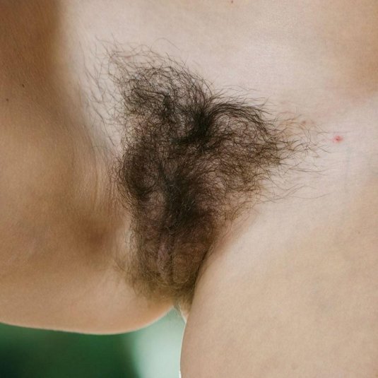 Красива девушка