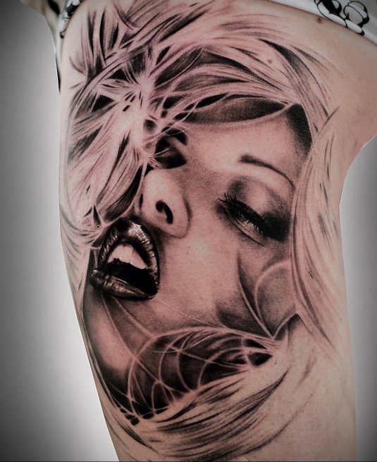 Татуировка в стиле реализм