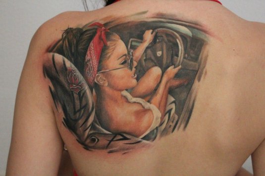 Красивая татуировка