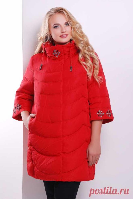 Стильные женские куртки больших размеров