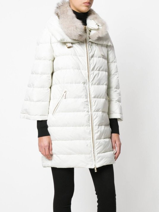 Пуховик балдинини женский с капюшоном